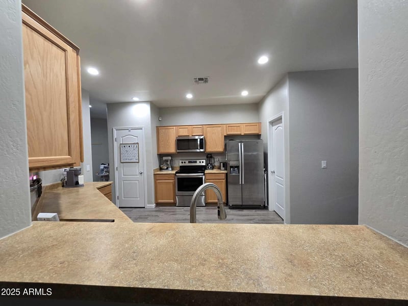 17328 Pinnacle Vista Dr, Surprise, AZ 85387