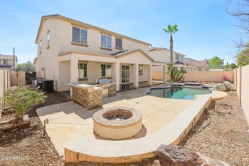 17328 Bajada Rd, Surprise, AZ 85387