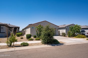 17329 Via De Luna Dr, Surprise, AZ 85387