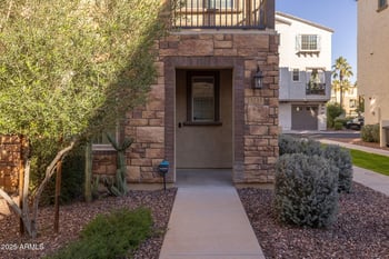 1733 Bridgeport Pw, Gilbert, AZ 85295