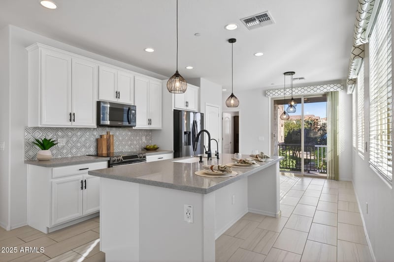 1733 Bridgeport Pw, Gilbert, AZ 85295