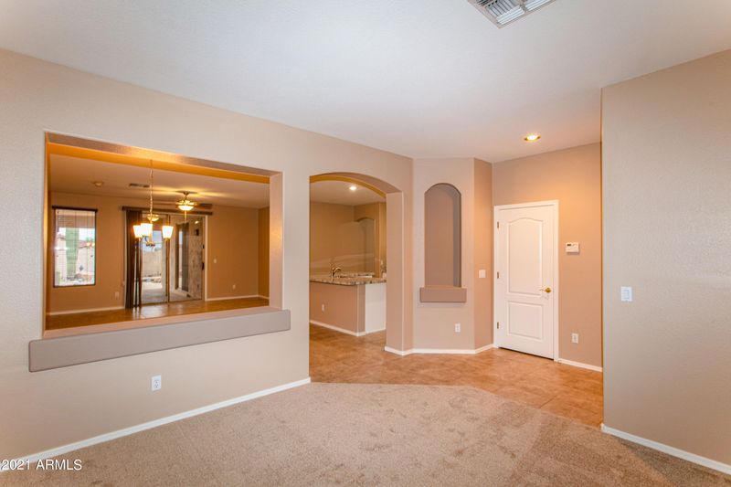 1733 W Nighthawk Way, Phoenix, AZ 85045