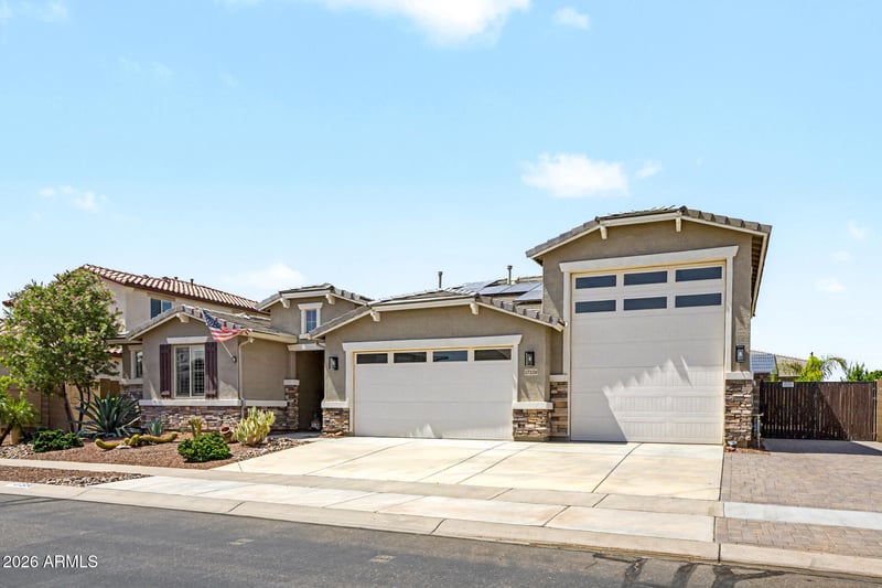 17330 W Oberlin Way, Surprise, AZ 85387