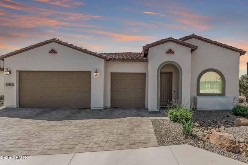 17331 Wildwood St, Surprise, AZ 85388