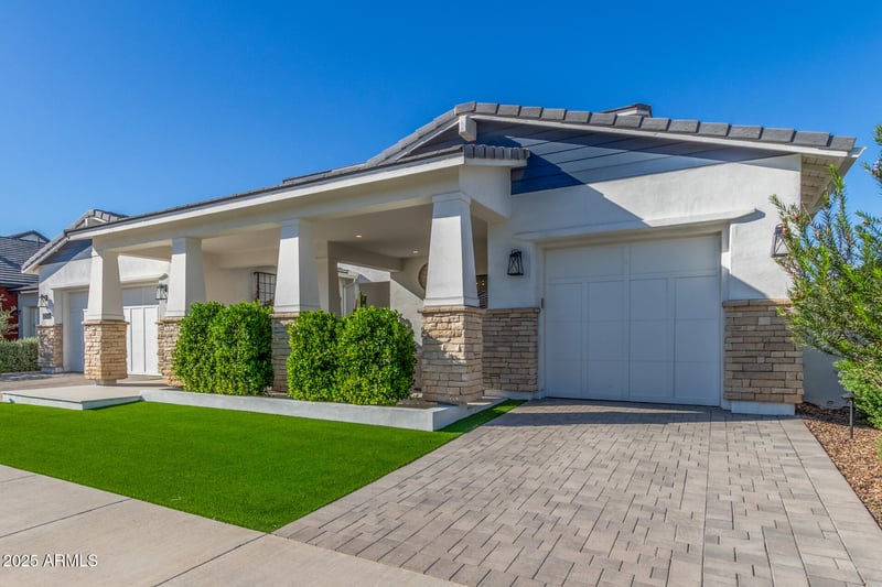 17336 Crawfordsville Dr, Surprise, AZ 85388