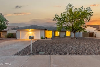 1734 Banff Ln, Phoenix, AZ 85023