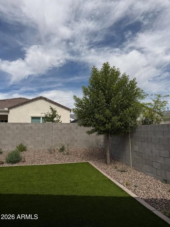 1734 Questa Dr, Phoenix, AZ 85024