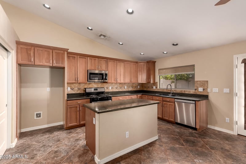 17346 Rimrock St, Surprise, AZ 85388