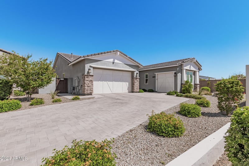 17346 W Wildwood St, Surprise, AZ 85388