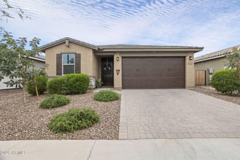 17347 Red Fox Rd, Surprise, AZ 85387