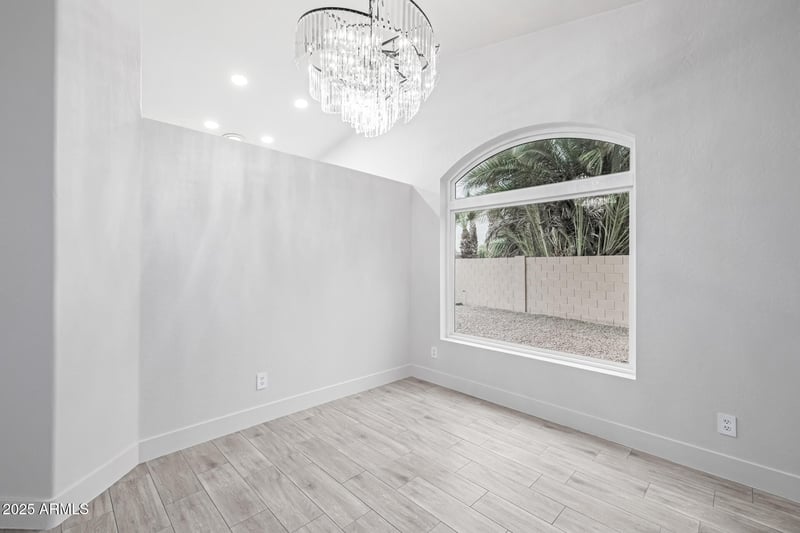 1735 Aspen Ave, Gilbert, AZ 85233