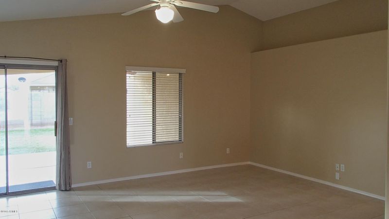 1735 E Amber Ln, Gilbert, AZ 85296