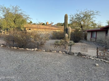 1735 Griswold Rd, Phoenix, AZ 85020