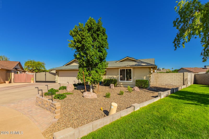 1735 N Platina Cir, Mesa, AZ 85205