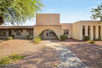 1735 W Claremont St, Phoenix, AZ 85015
