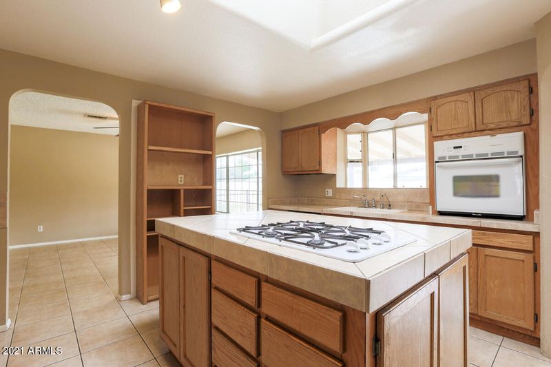 1735 W Michigan Ave, Phoenix, AZ 85023