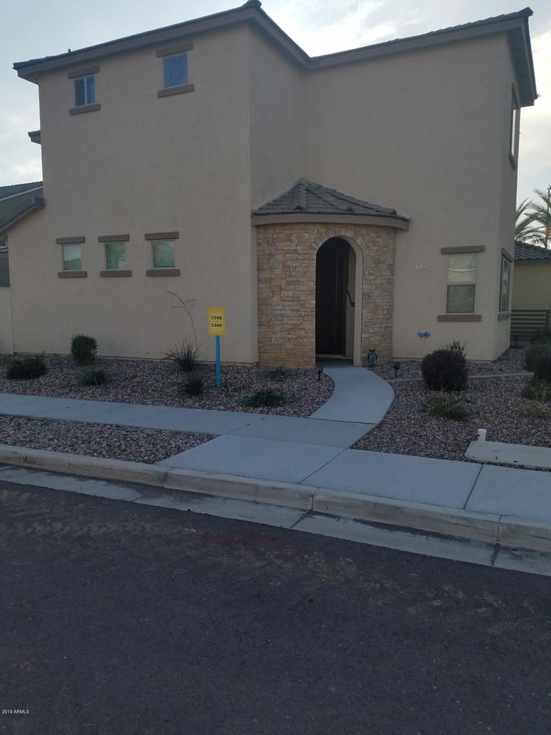 1735 W Pollack St, Phoenix, AZ 85041