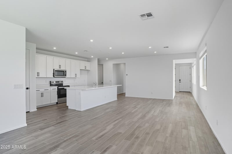 17353 Desert Sage Dr, Goodyear, AZ 85338