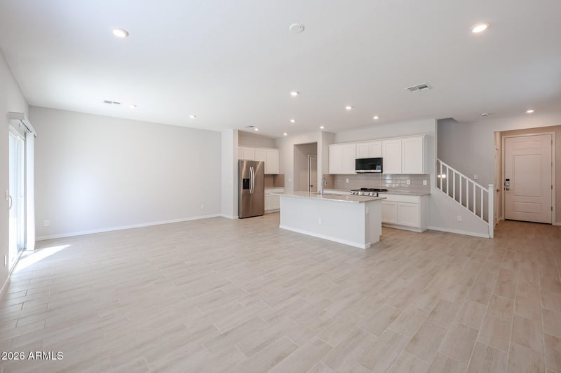 17356 Villa Hermosa Ln, Surprise, AZ 85387
