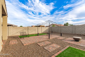 17357 Running Deer Trl, Surprise, AZ 85387