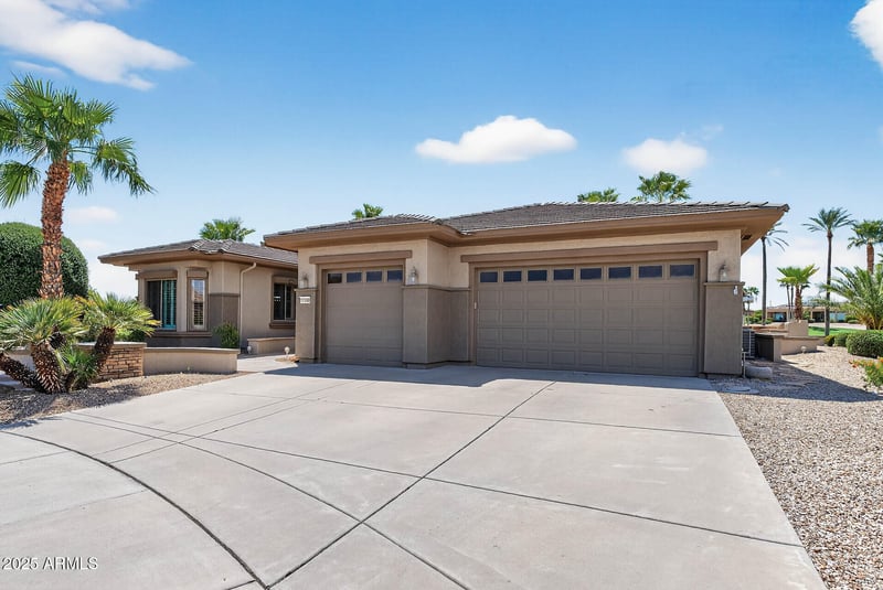 17359 Monarch Way, Surprise, AZ 85387