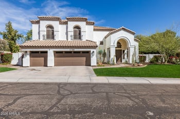 1736 Silverwood Dr, Phoenix, AZ 85048