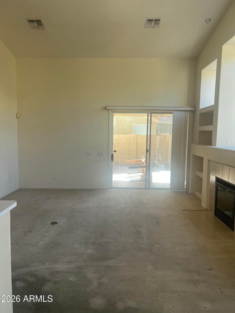 1736 W South Fork Dr, Phoenix, AZ 85045