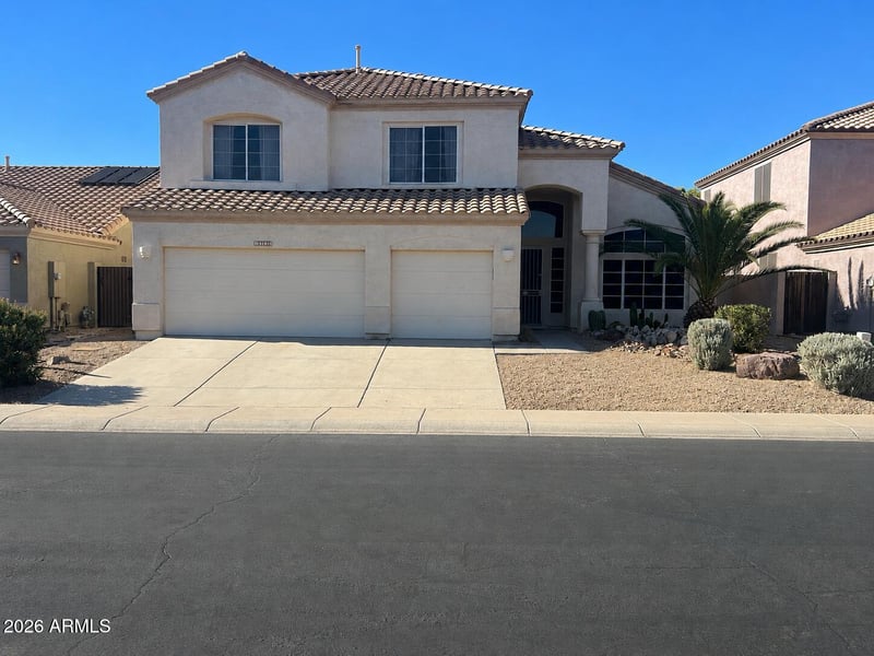 1736 W South Fork Dr, Phoenix, AZ 85045