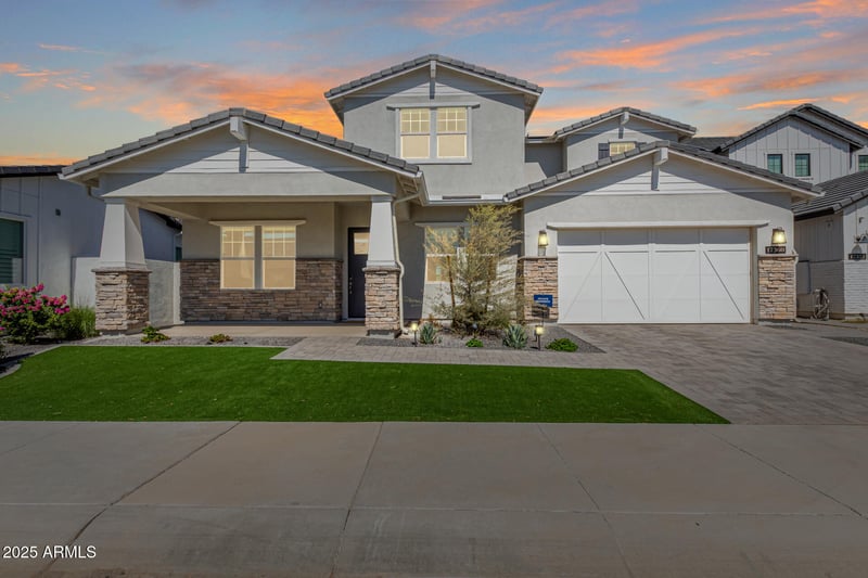 17360 Crawfordsville Dr, Surprise, AZ 85388