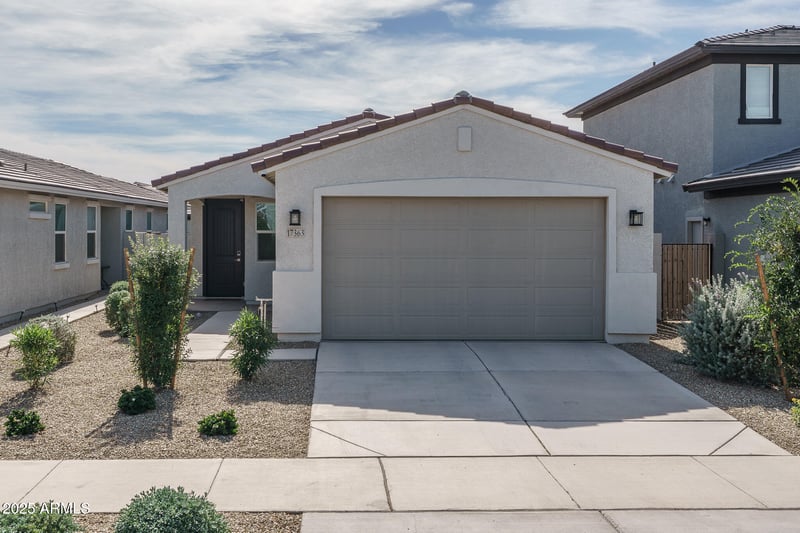 17363 Paraiso Ln, Surprise, AZ 85387