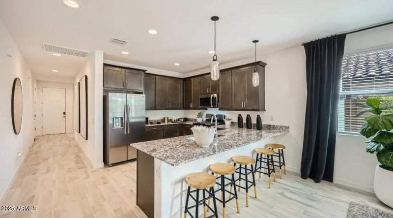 17364 Smoketree Dr, Surprise, AZ 85387