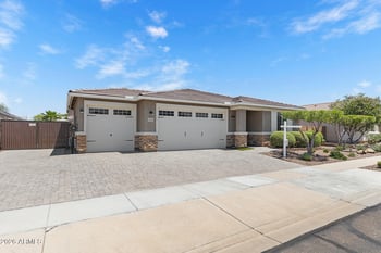 17364 Bent Tree Dr, Surprise, AZ 85387