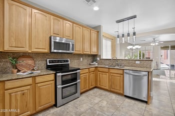 17368 Red Bird Rd, Surprise, AZ 85387
