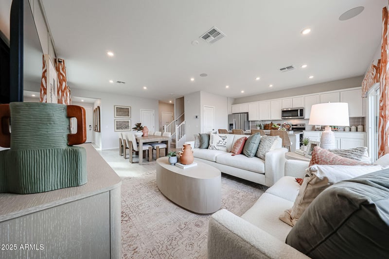 17369 Villa Chula Ln, Surprise, AZ 85387