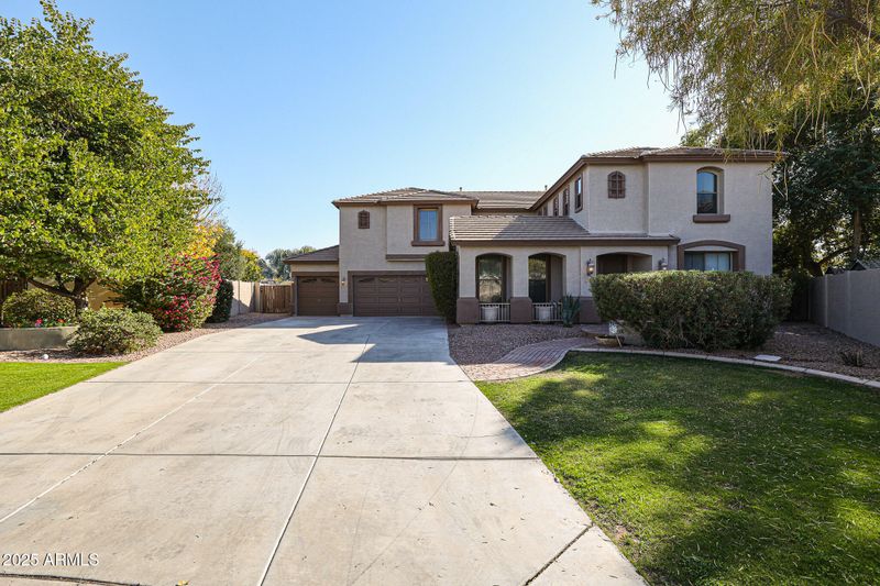 1737 E Carob Dr, Chandler, AZ 85286