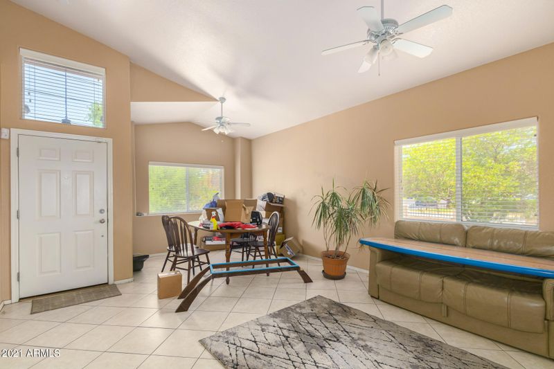 1737 W Colter St, Phoenix, AZ 85015