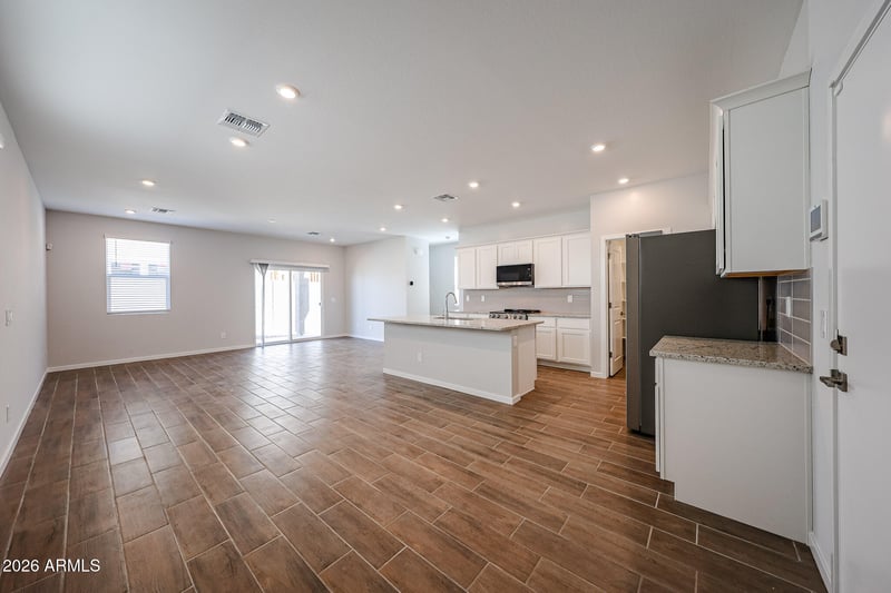 17371 W Villa Hermosa Ln, Surprise, AZ 85387