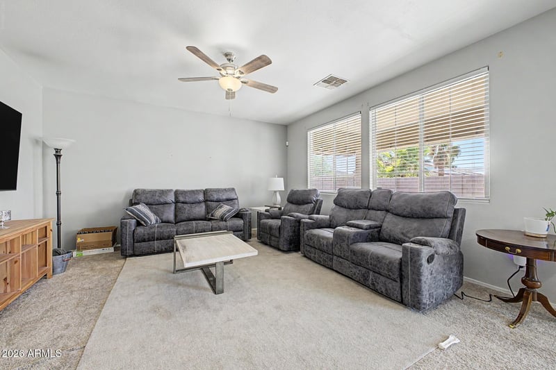 17373 W Pinnacle Vista Dr, Surprise, AZ 85387