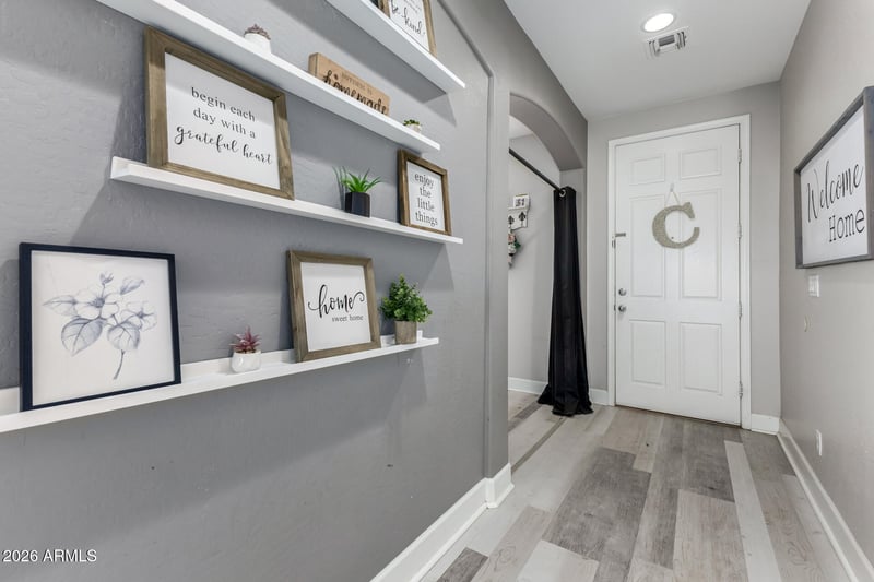 17375 Buckhorn Trl, Surprise, AZ 85387