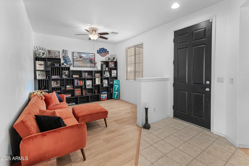 17376 Bajada Rd, Surprise, AZ 85387