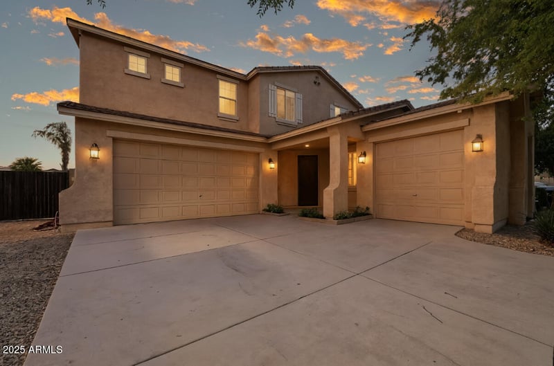 17379 Bajada Rd, Surprise, AZ 85387