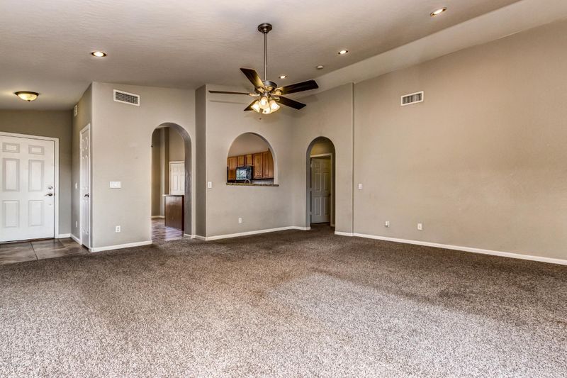 1738 S Saddle St, Gilbert, AZ 85233