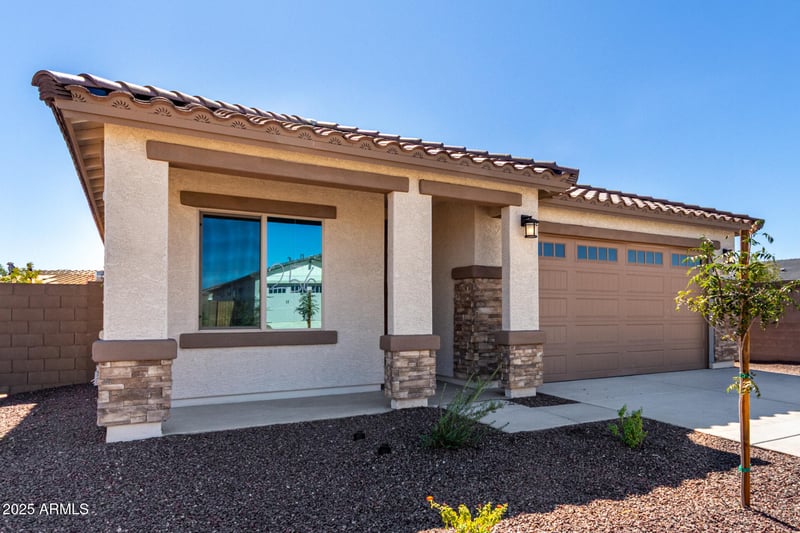 17381 Las Palmaritas Dr, Waddell, AZ 85355