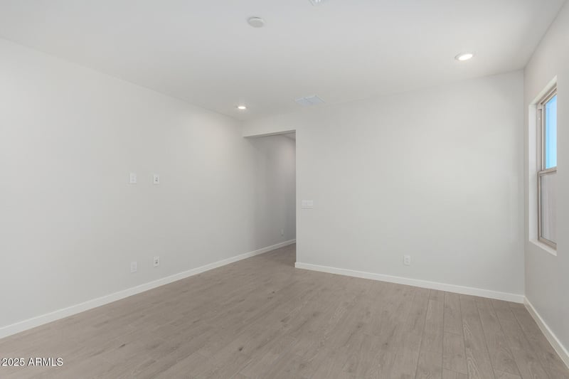 17381 Las Palmaritas Dr, Waddell, AZ 85355