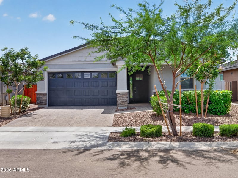 17381 Running Deer Trl, Surprise, AZ 85387