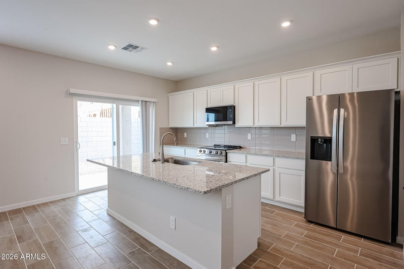 17383 Villa Hermosa Ln, Surprise, AZ 85387