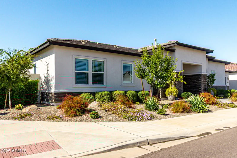 17384 Auburn St, Surprise, AZ 85388