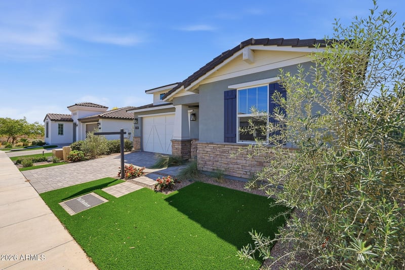 17387 Carlisle Dr, Surprise, AZ 85388