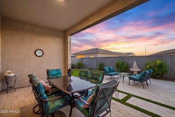17389 W Surrey Dr, Surprise, AZ 85388