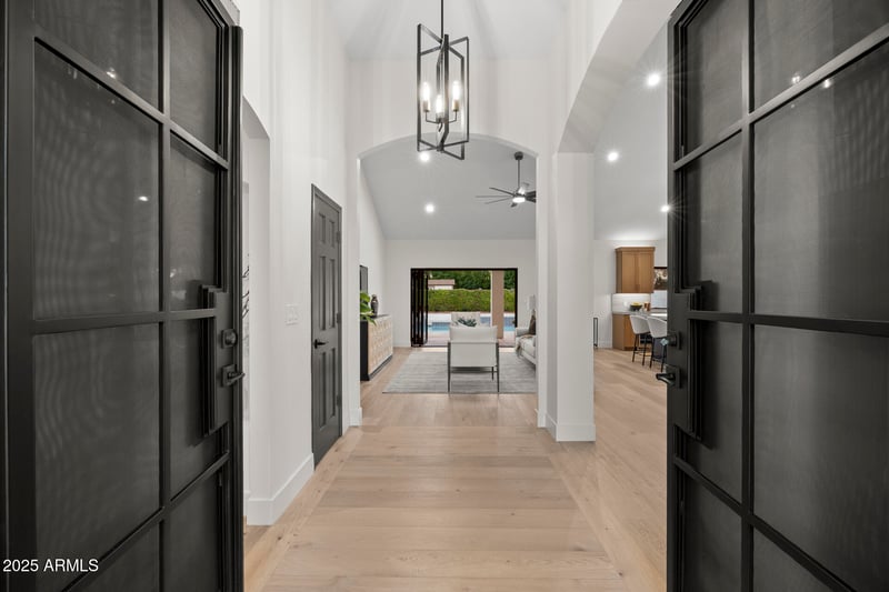 1739 E Knox Rd, Tempe, AZ 85284